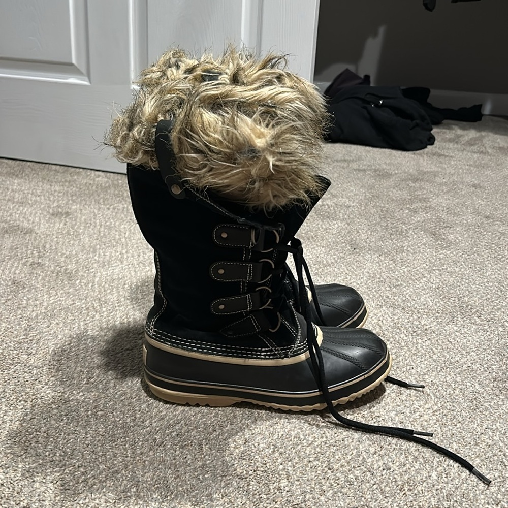 Sorel winter boots - Picture 3 of 15